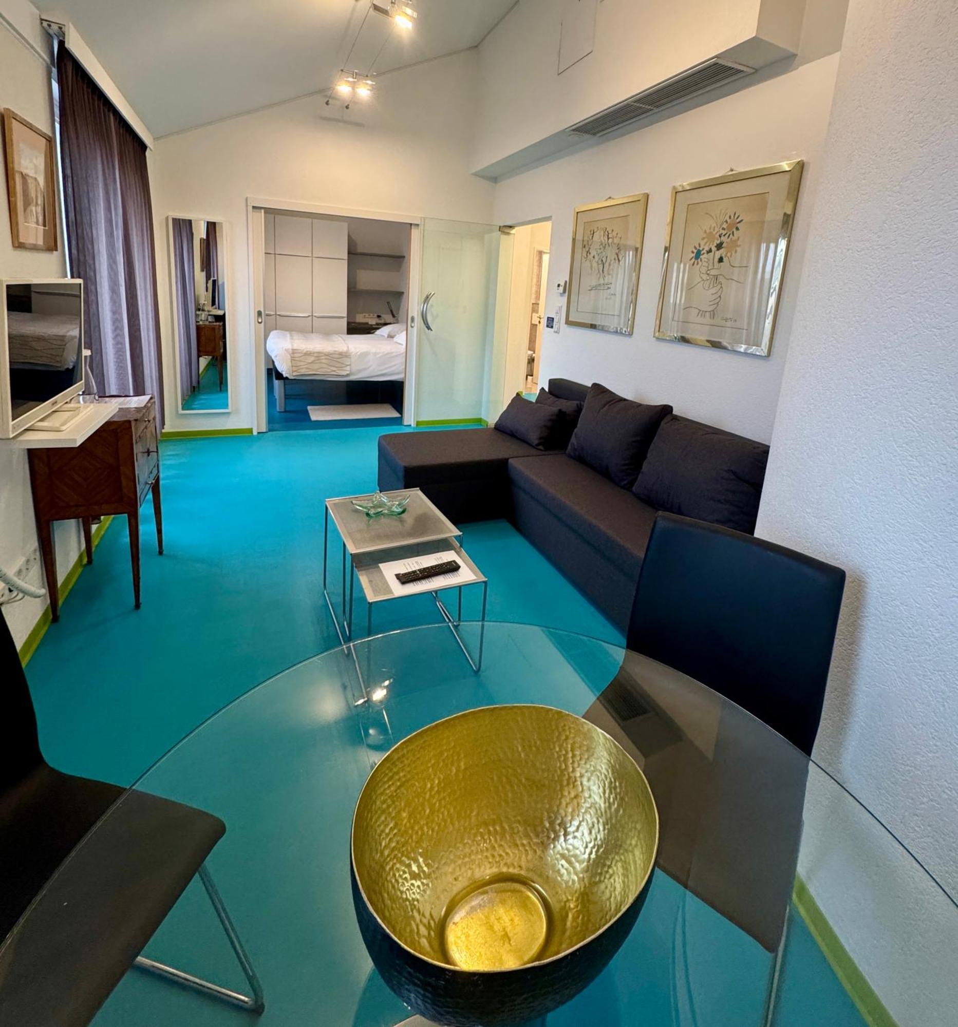Domus Hotel Люксембург Екстериор снимка